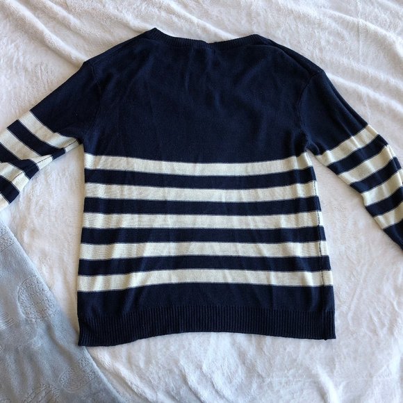 π3 for $15π Cute Knitted Striped Sweater - Picture 10 of 11